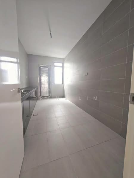 Rumah Teres 2 Tingkat untuk Dijual di Bandar Seri Alam (Masai) - Irene Lim - Kitchen - PropertyGuru.com.my