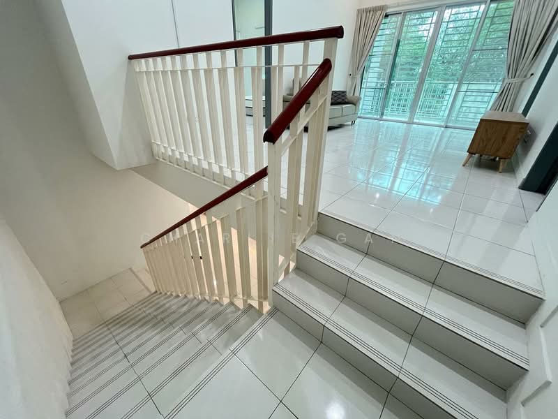 2-storey Terraced House for Sale in Bandar Saujana Putra (Tanjong Duabelas) - Charlie Gan - Living Room - PropertyGuru.com.my