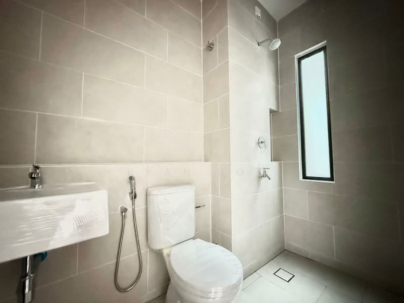 2-storey Terraced House for Sale in Shah Alam (Selangor) - Ryan Soo - Bathroom - PropertyGuru.com.my