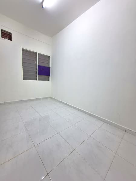 Rumah Teres 2 Tingkat untuk Dijual di Taman Bukit Serdang (Seri Kembangan) - Ian Fan - Interior - PropertyGuru.com.my