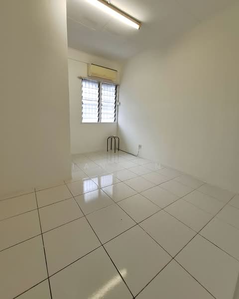 Rumah Teres 2 Tingkat untuk Dijual di Taman Bukit Serdang (Seri Kembangan) - Ian Fan - Interior - PropertyGuru.com.my