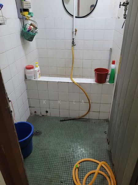 Rumah Teres 1 Tingkat untuk Disewa di Salak South (Kuala Lumpur) - K.K Lai - Bathroom - PropertyGuru.com.my