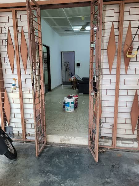 Rumah Teres 1 Tingkat untuk Disewa di Salak South (Kuala Lumpur) - K.K Lai - Entrance - PropertyGuru.com.my