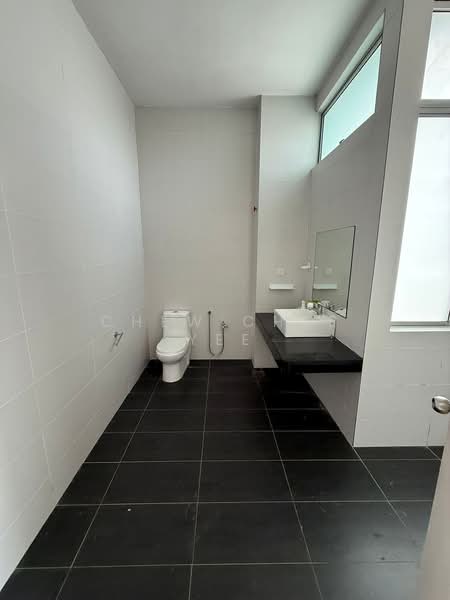 Rumah Teres 2 Tingkat untuk Disewa di Setia Eco Cascadia (Tebrau) - Chew Chee Yee - Bathroom - PropertyGuru.com.my