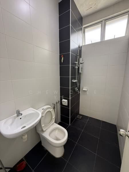 Rumah Teres 2 Tingkat untuk Disewa di Setia Eco Cascadia (Tebrau) - Chew Chee Yee - Bathroom - PropertyGuru.com.my