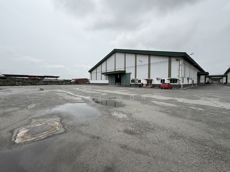 Warehouse for Rent in Taman Perindustrian Pandamaran (Pelabuhan Klang) - Chez Wong - Exterior - PropertyGuru.com.my