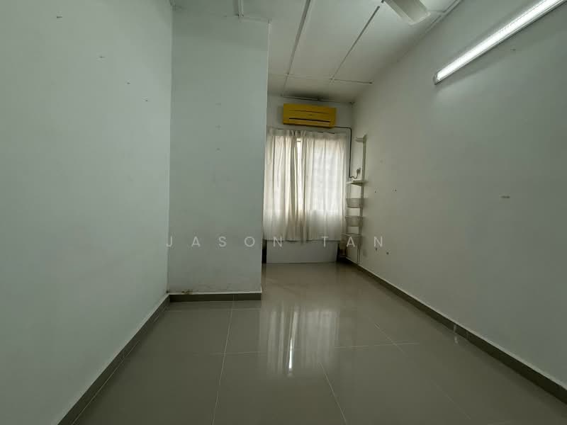 2-storey Terraced House for Sale in TAMAN PUCHONG UTAMA (Puchong) - Jason Tan - Interior - PropertyGuru.com.my