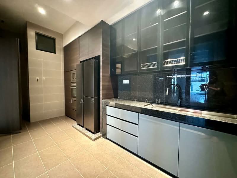 Cluster House for Sale in Taman Gaya (Ulu Tiram) - Jason Tan - Kitchen - PropertyGuru.com.my