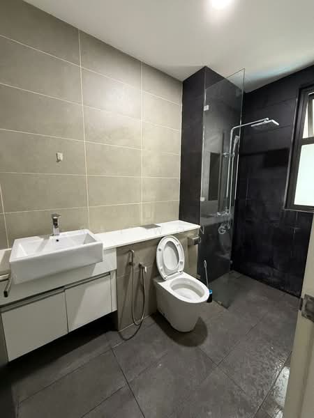 Service Residence for Rent at Setia Sky 88 - Ray Wong - Bathroom - PropertyGuru.com.my