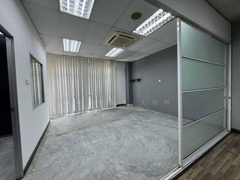 Shop for Sale in Taman Impian Emas (Skudai) - Marcus Loh - Interior - PropertyGuru.com.my