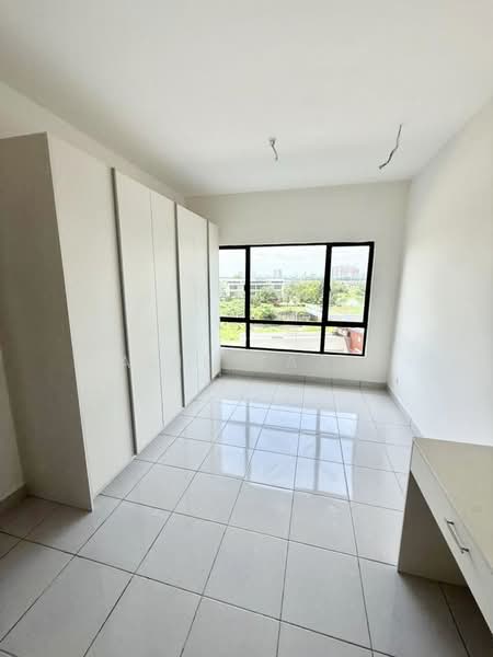 Servis Apartment untuk Dijual di E'Island Lake Haven - Alif Saad - Bedroom - PropertyGuru.com.my