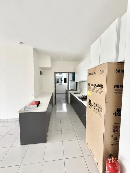 Servis Apartment untuk Dijual di E'Island Lake Haven - Alif Saad - Kitchen - PropertyGuru.com.my