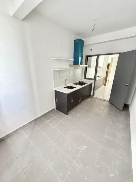 Servis Apartment untuk Dijual di E'Island Lake Haven - Alif Saad - Kitchen - PropertyGuru.com.my