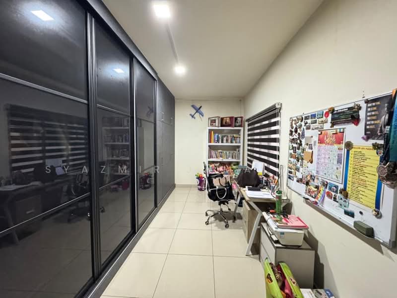 Condominium for Sale at Indah Alam (Subang Andaman) - Syazmir Jamaludin - Study - PropertyGuru.com.my