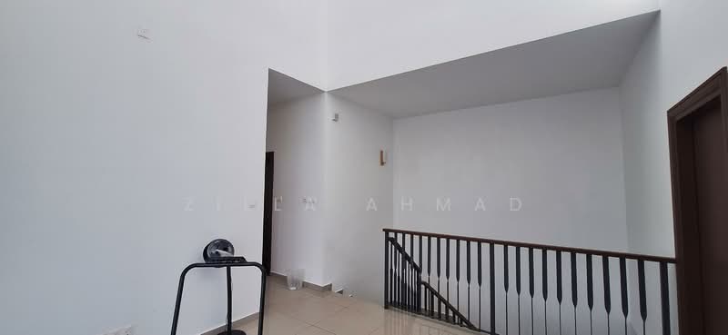 2-storey Terraced House for Rent in Setia Safiro (Cyberjaya) - Zilla Ahmad - Interior - PropertyGuru.com.my