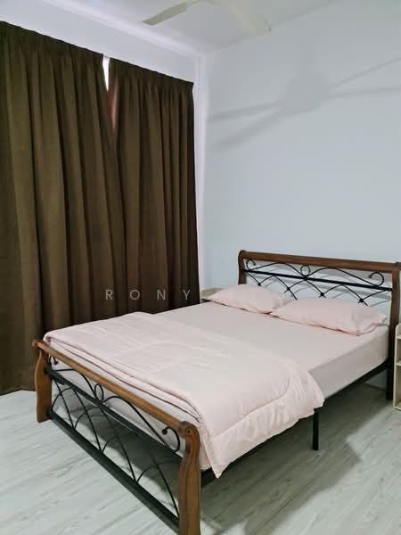Servis Apartment untuk Disewa di Serviced Residence @ Fera Residence @ The Quartz WM - Rony Yeo - Bedroom - PropertyGuru.com.my