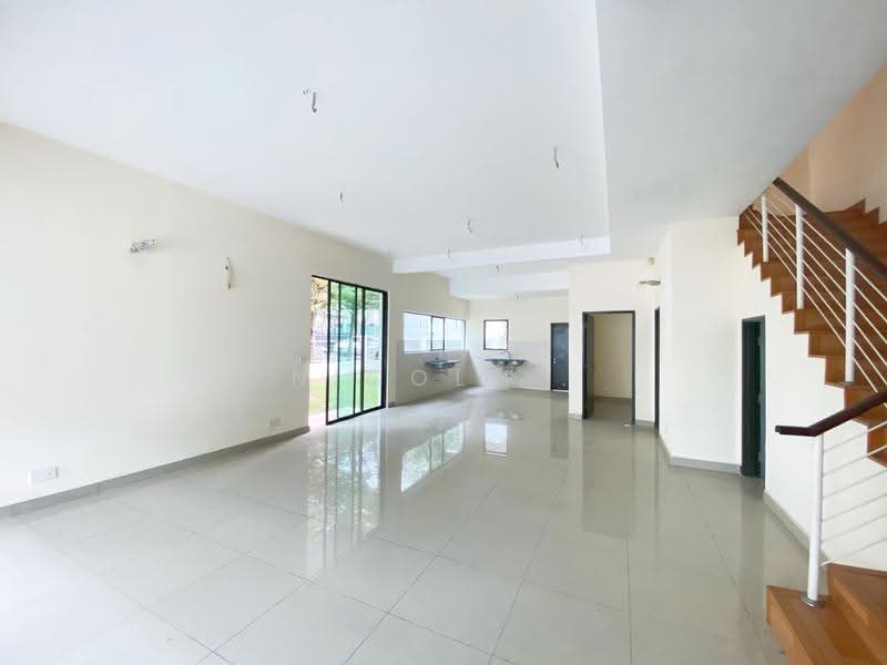Rumah Teres untuk Dijual di Prima Selayang (Selayang) - Nicole . - Living Room - PropertyGuru.com.my