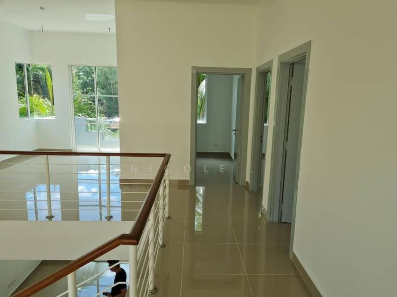 Rumah Teres untuk Dijual di Prima Selayang (Selayang) - Nicole . - Corridor - PropertyGuru.com.my