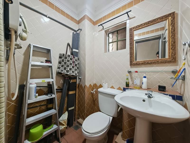 Townhouse for Sale in Taman Melawati (Ulu Kelang) - Dave Phang - Bathroom - PropertyGuru.com.my
