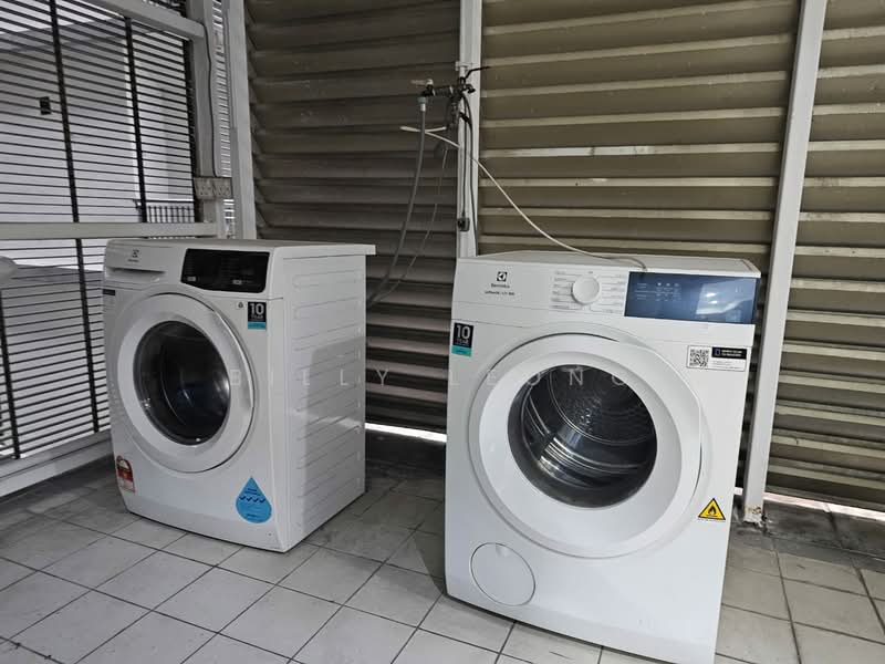 For Rent - Kirana Residence