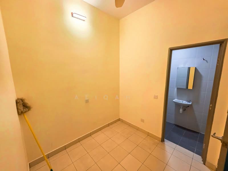 3-storey Terraced House for Sale in Cyberjaya (Selangor) - Afiqah . - Interior - PropertyGuru.com.my