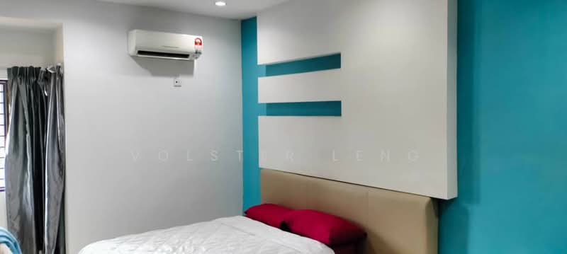 2-storey Terraced House for Rent in Taman Bukit Serdang (Seri Kembangan) - Volster Leng - Bedroom - PropertyGuru.com.my