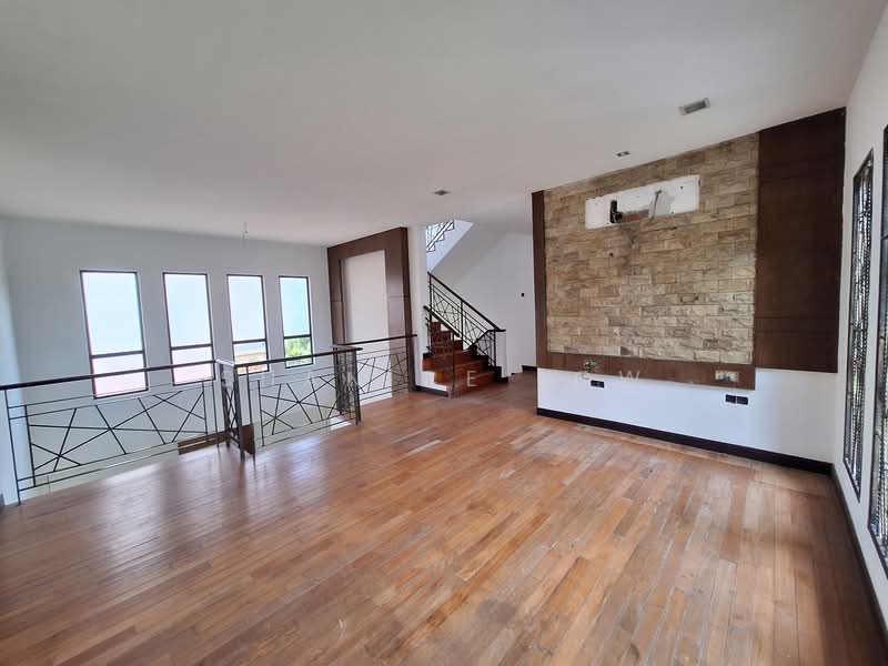 Bungalow for Sale in Bandar Puteri Puchong (Puchong) - Shanice Low - Living Room - PropertyGuru.com.my