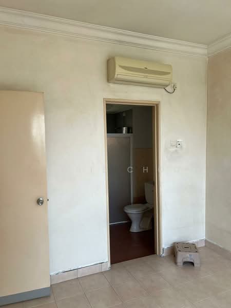 Condominium for Sale at Koi Tropika - Chris Choo - Bathroom - PropertyGuru.com.my