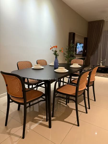 Servis Apartment untuk Disewa di Sunway Belfield - Anson Ng - Dining Room - PropertyGuru.com.my