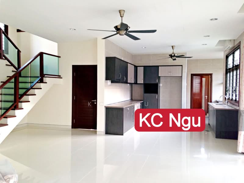 Rumah Teres untuk Dijual di Bandar Kinrara Seksyen 1 (Bandar Kinrara) - KC Ngu - Kitchen - PropertyGuru.com.my