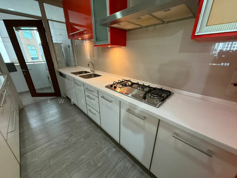 Kondominium untuk Dijual di Suasana Sentral Loft - Kweenie Chong - Kitchen - PropertyGuru.com.my