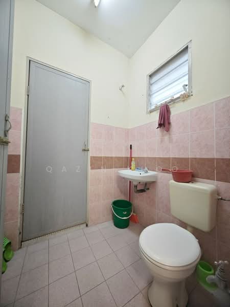 Rumah Teres 2-Tingkat untuk Dijual di Pengkalan Pegoh (Ipoh) - Qazin Khoo - Bathroom - PropertyGuru.com.my