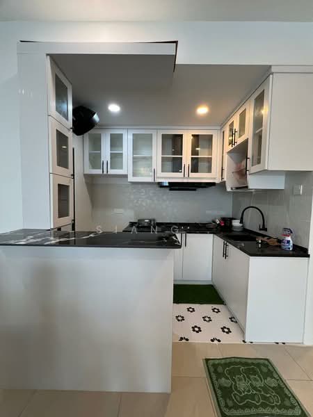 Kondominium untuk Dijual di Triuni Residences - Siang . - Kitchen - PropertyGuru.com.my
