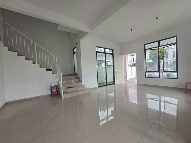 Rumah Teres untuk Dijual di Kota Masai (Pasir Gudang) - Zack Chow - Living Room - PropertyGuru.com.my