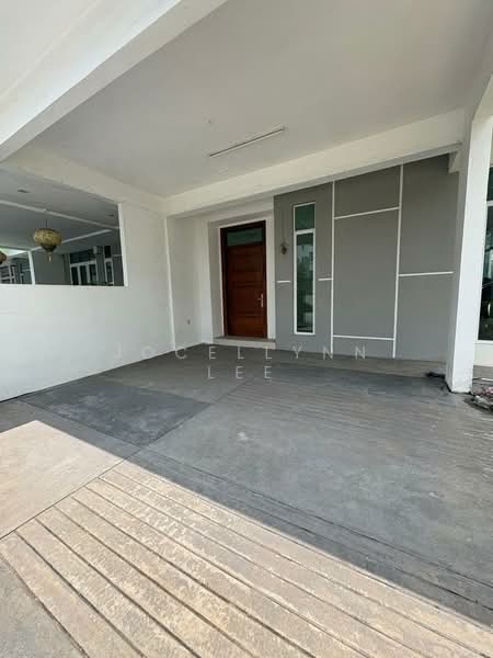 Rumah Teres 3 Tingkat untuk Dijual di Gelugor (Penang) - Jocellynn Lee - Exterior - PropertyGuru.com.my