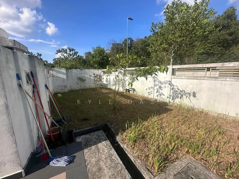 Cluster House for Sale in Nusa Sentral (Iskandar Puteri (Nusajaya)) - Kyle Das - Garden - PropertyGuru.com.my