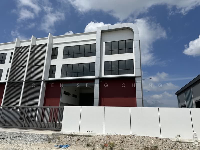 Semi-D Factory for Rent in Telok Panglima Garang (Selangor) - Hidayah Nazardin - Exterior - PropertyGuru.com.my