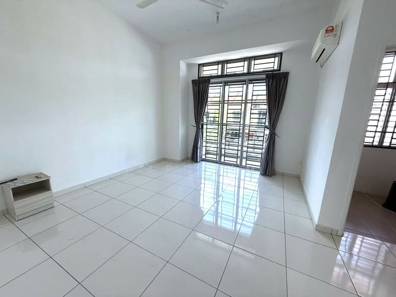 Rumah Teres 2 Tingkat untuk Dijual di Nusa Sentral (Iskandar Puteri (Nusajaya)) - Karl Lim - Living Room - PropertyGuru.com.my
