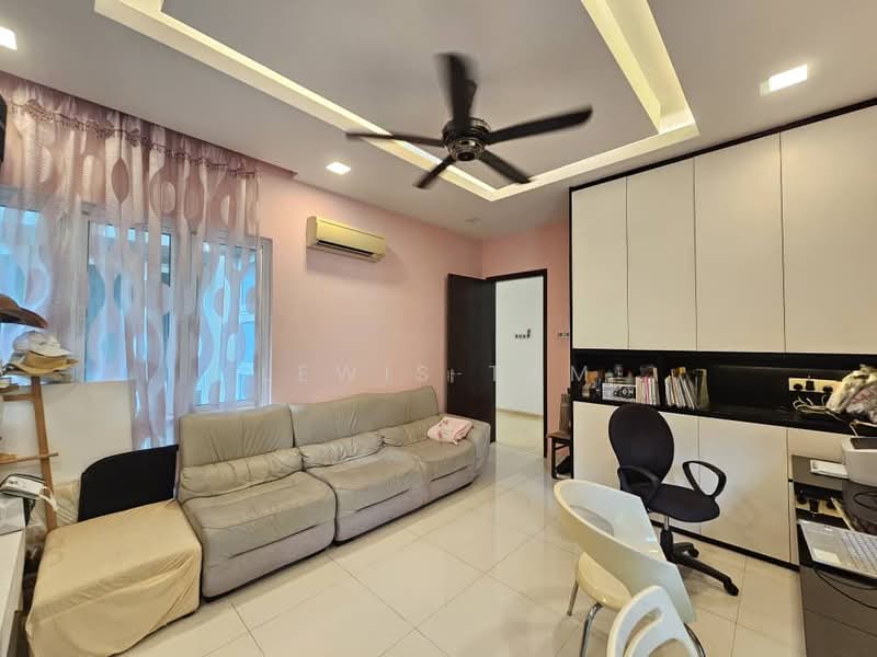 Bungalow for Sale in Taman Equine (Seri Kembangan) - Lewis Tam - PropertyGuru.com.my