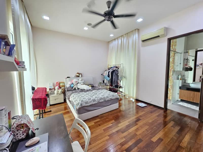 Bungalow for Sale in Taman Equine (Seri Kembangan) - Lewis Tam - PropertyGuru.com.my