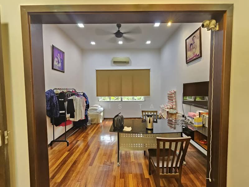Bungalow for Sale in Taman Equine (Seri Kembangan) - Lewis Tam - PropertyGuru.com.my