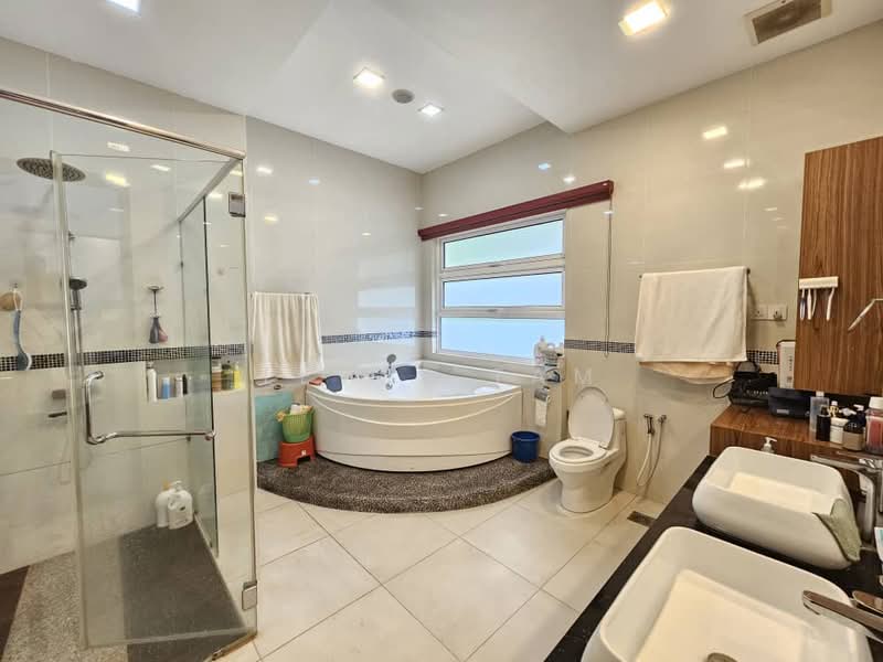 Bungalow for Sale in Taman Equine (Seri Kembangan) - Lewis Tam - PropertyGuru.com.my