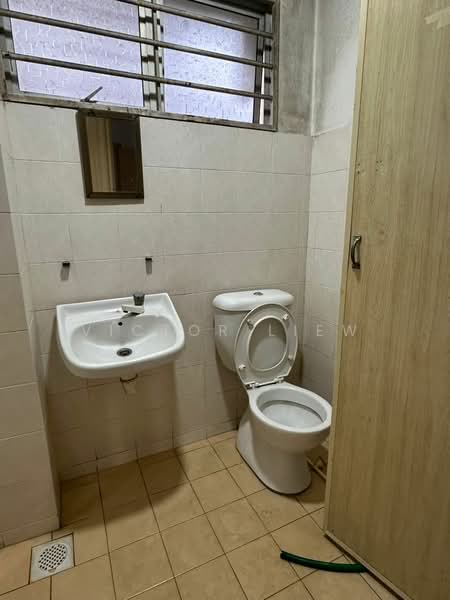2-storey Terraced House for Sale in Kota Damansara (Selangor) - Victor Liew - Bathroom - PropertyGuru.com.my