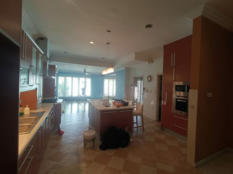 Semi-Detached House for Sale in Tropicana (Petaling Jaya) - Kamales Maheswaran - Kitchen - PropertyGuru.com.my