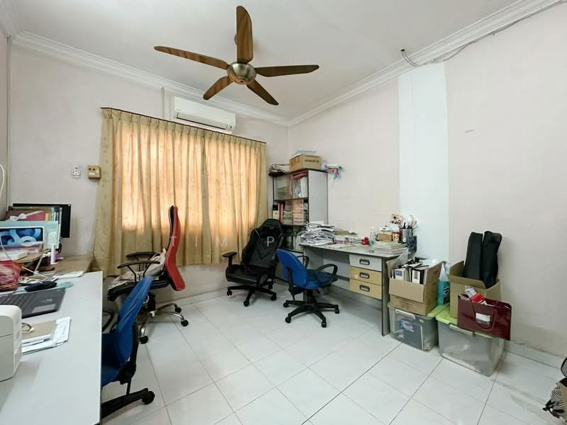 2-storey Terraced House for Sale in Ayer Keroh (Melaka) - Tim Piong - Study - PropertyGuru.com.my