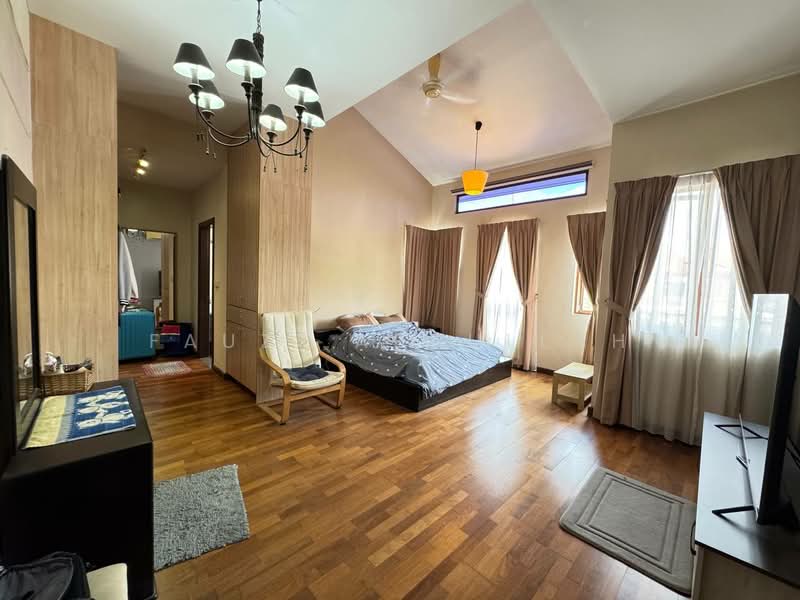 Terraced House for Sale in Bukit Jelutong (Shah Alam) - Fauzi Abdullah - Bedroom - PropertyGuru.com.my