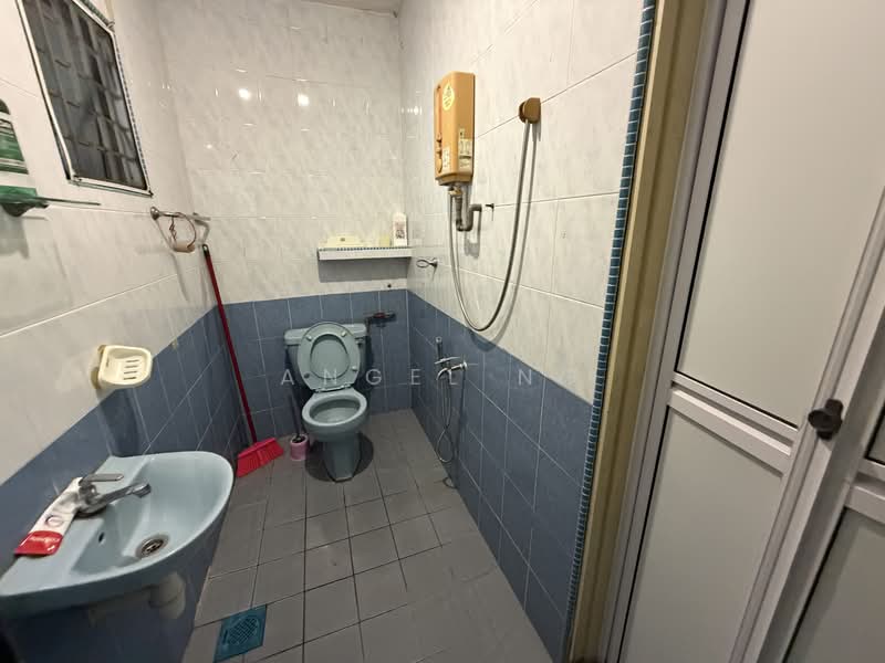 2-storey Terraced House for Sale in Taman Overseas Union (Taman Oug) (Jalan Klang Lama (Old Klang Road)) - Angel Ng - PropertyGuru.com.my