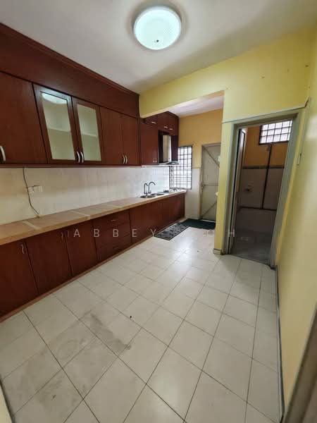 2-storey Terraced House for Rent in Taman Tambun Indah (Simpang Ampat) - Abbey Goh - Kitchen - PropertyGuru.com.my
