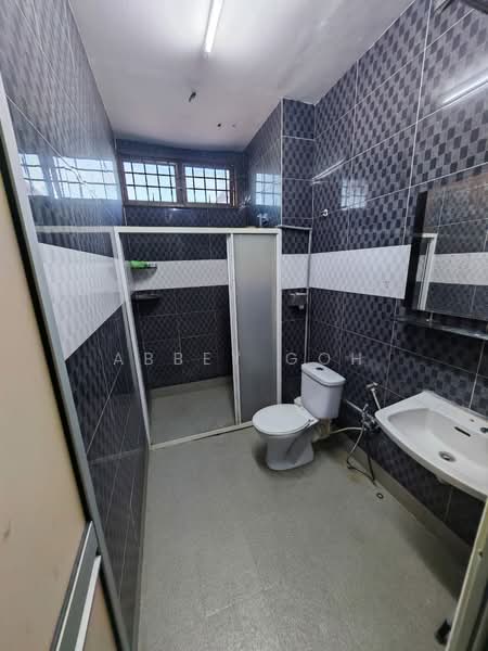 2-storey Terraced House for Rent in Taman Tambun Indah (Simpang Ampat) - Abbey Goh - Bathroom - PropertyGuru.com.my