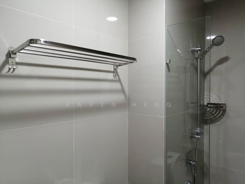 Servis Apartment untuk Disewa di Southlink - Kaven Heng - Bathroom - PropertyGuru.com.my